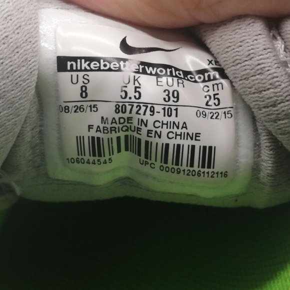 Nike Womens Sneaker Zoom WinFlo 2 Green White Lace Up Walking Shoe Low Top 8 - Picture 9 of 9